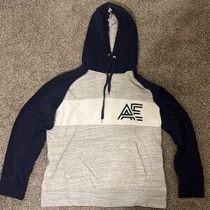 American Eagle sweatshirt